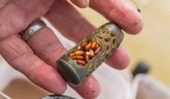 Absolute Window Feeders (caged) Medium -Visproducten Winkel preston innovations absolute window feeders caged 21